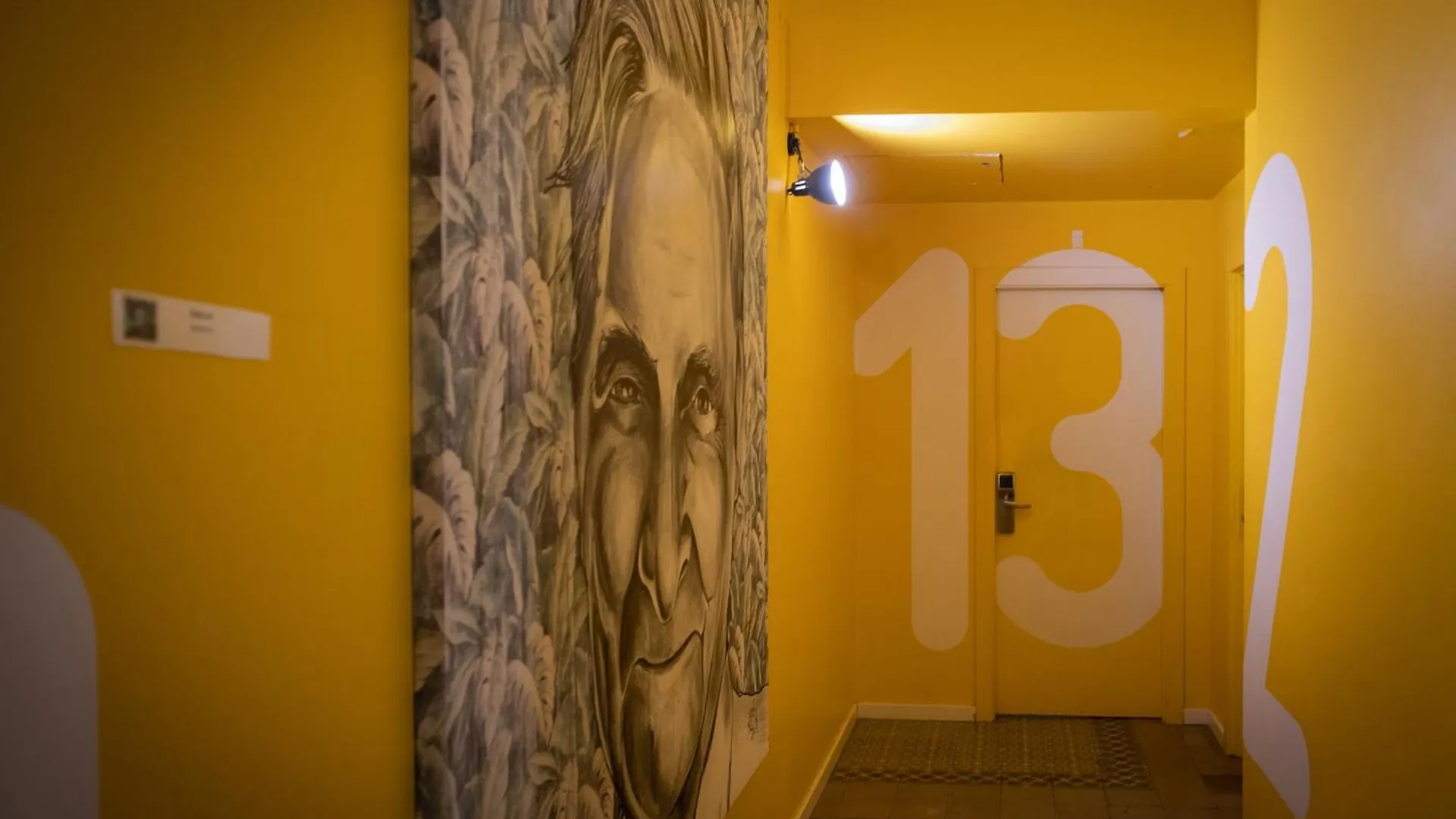 The Loft House Barcelona Hostel 0*,