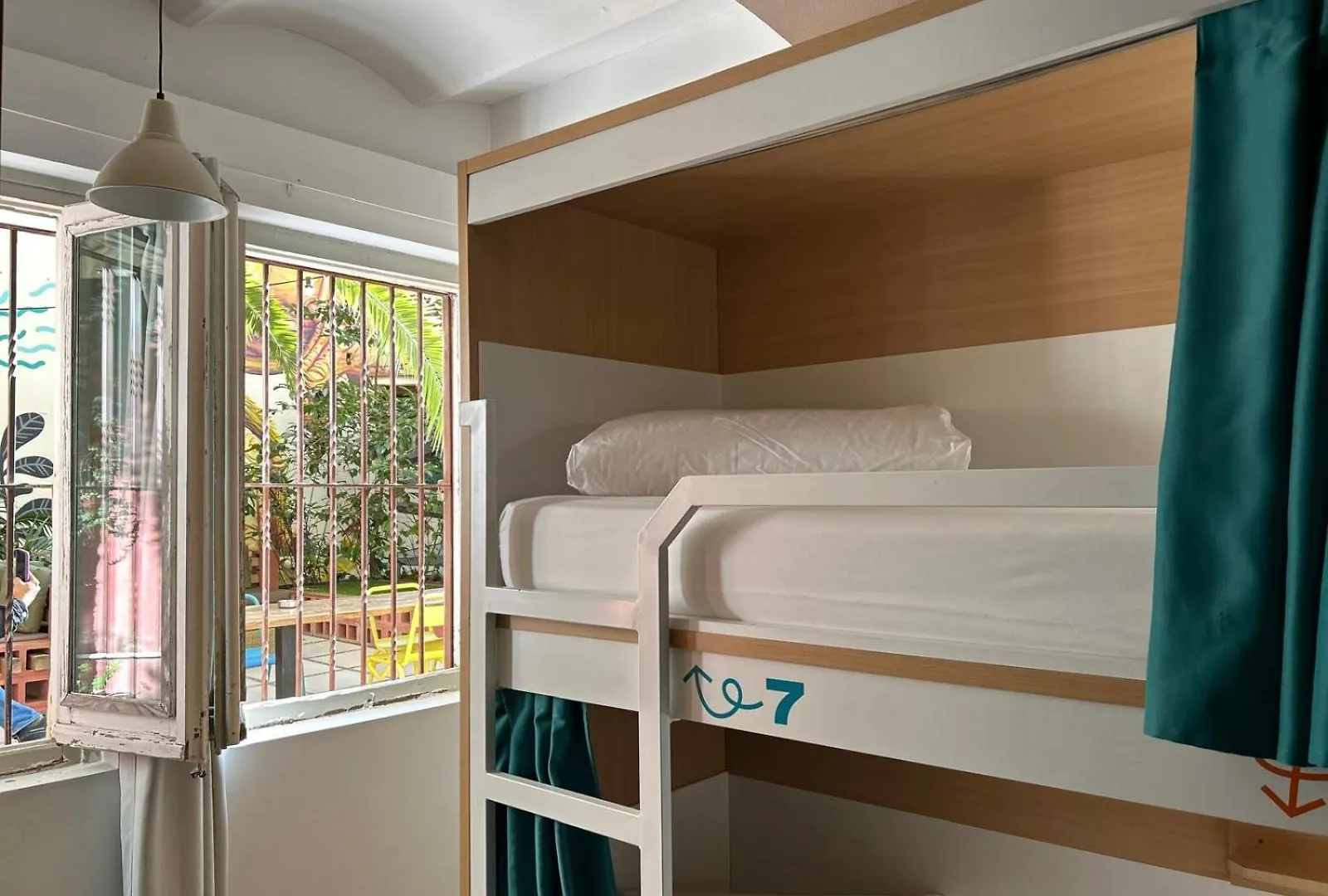 The Loft House Barcelona Hostel