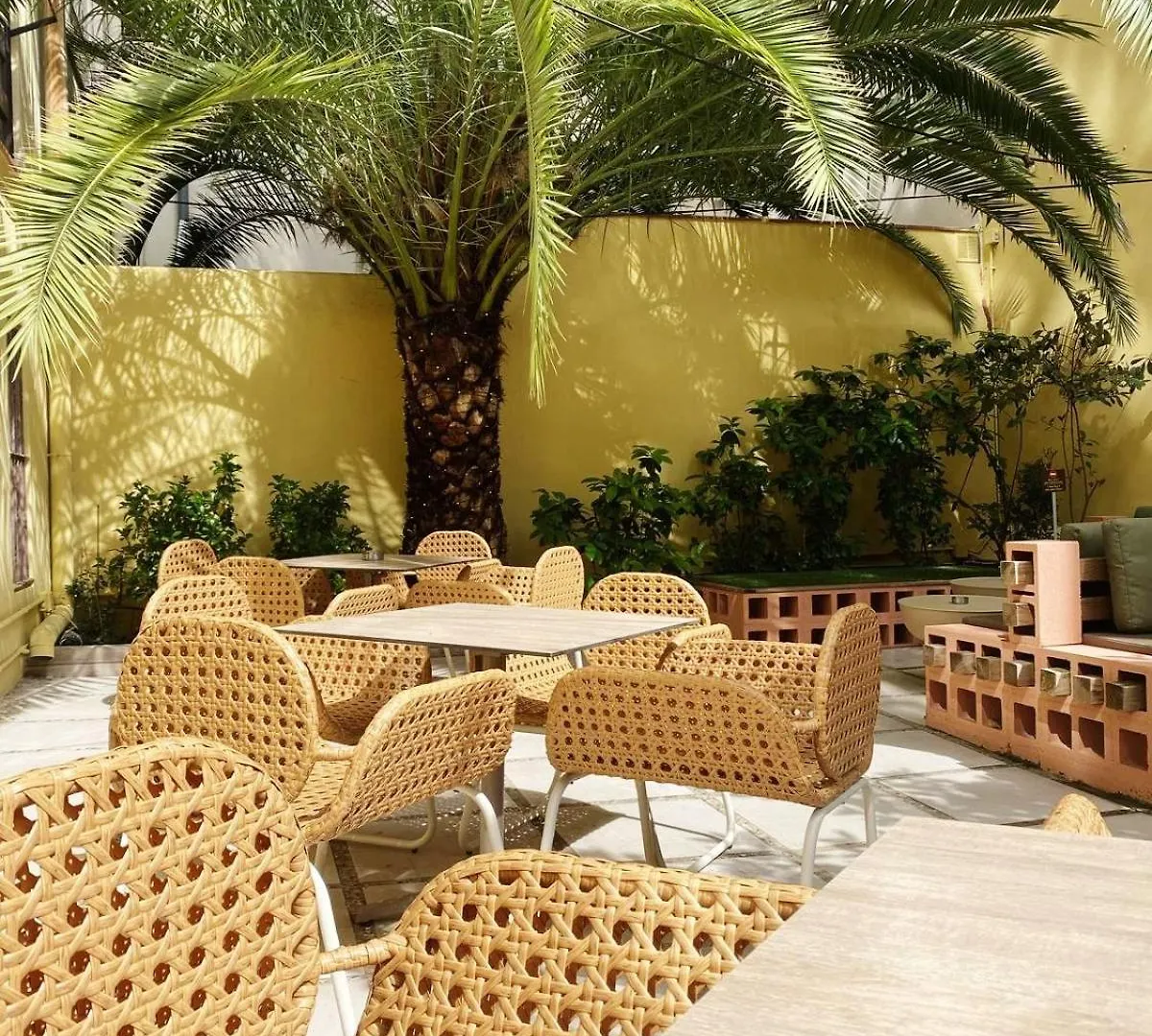The Loft House Barcelona Hostel