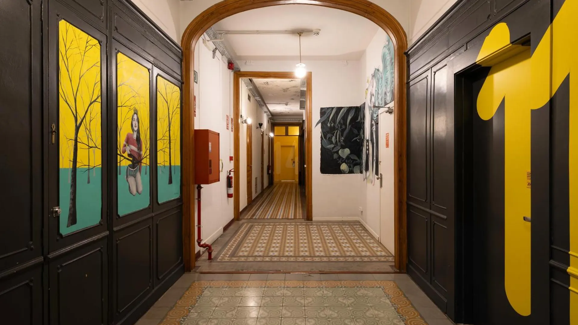 The Loft House Barcelona Hostel