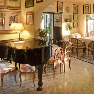 ** Hotel Fowlers Spain