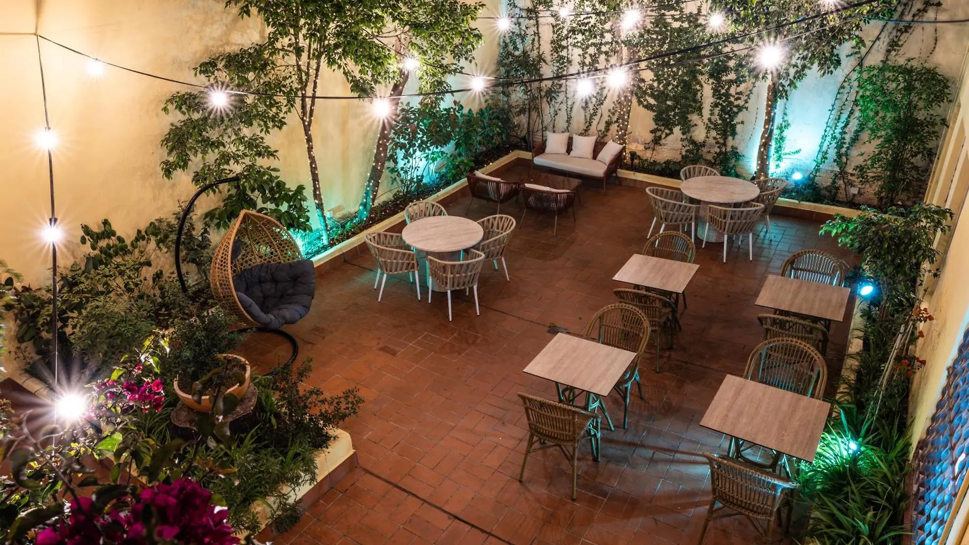 Hostel The Loft House Barcelona Pansiyon İspanya