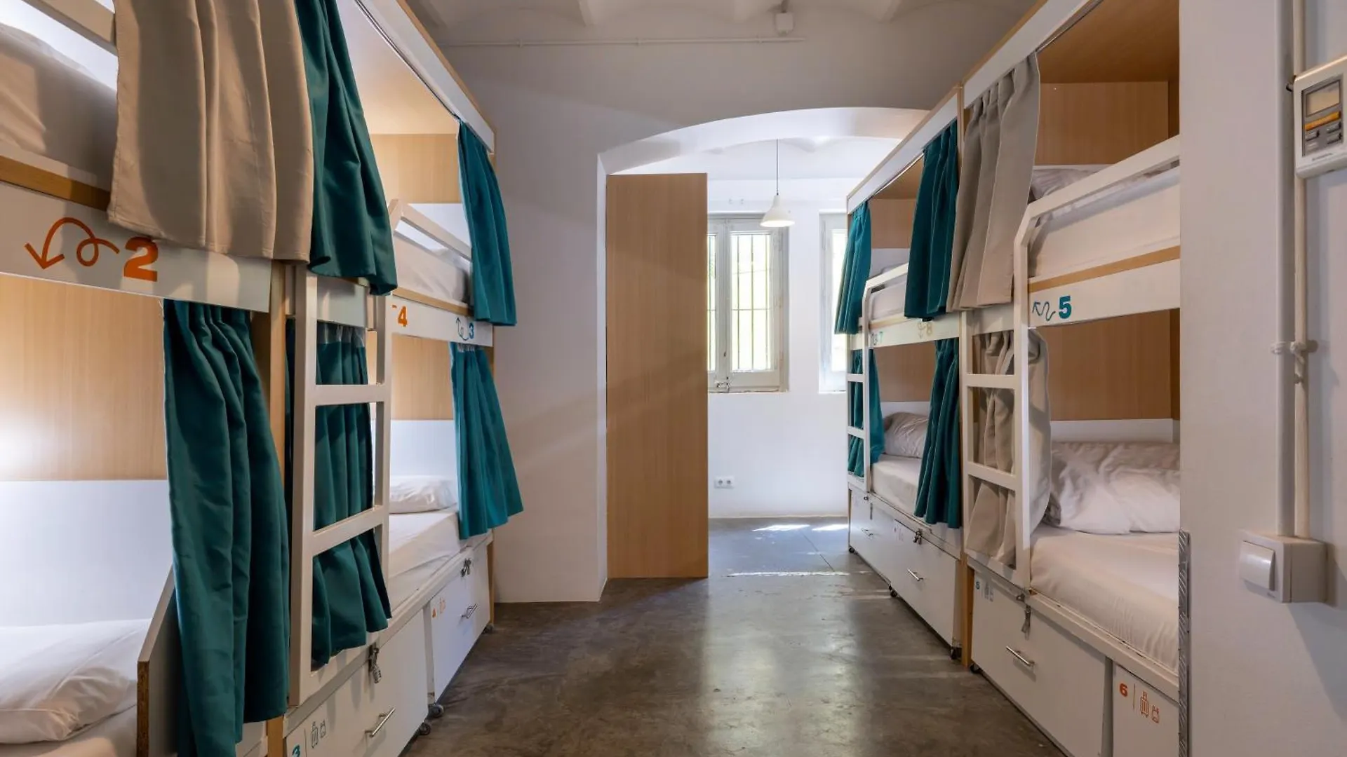 The Loft House Barcelona Pansiyon İspanya