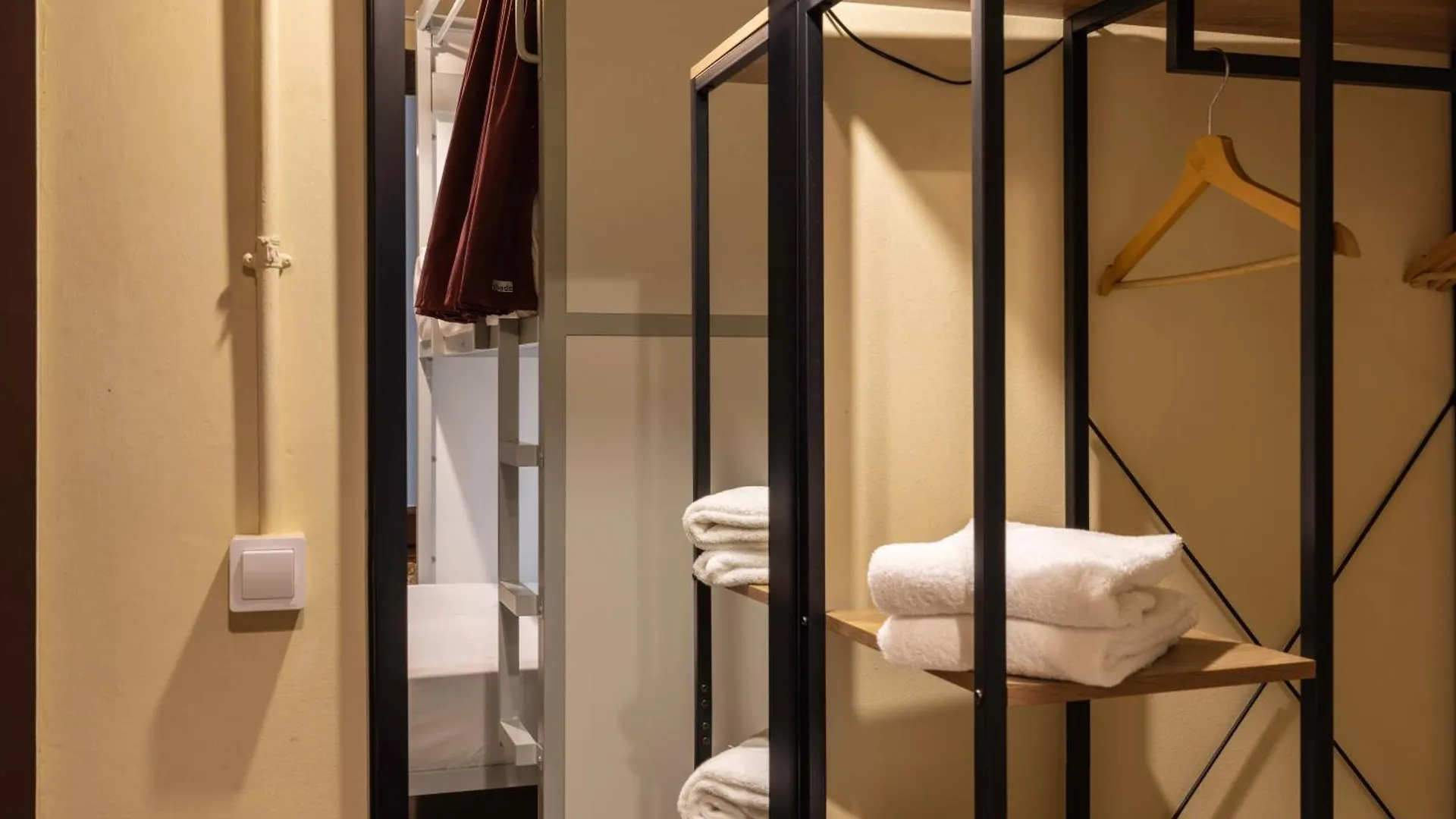 The Loft House Barcelona Vandrarhem Spanien